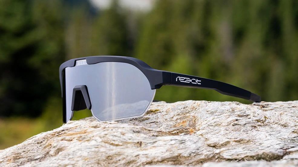 react - Optray Sonnenbrille mit ShadeTronic // Onyx