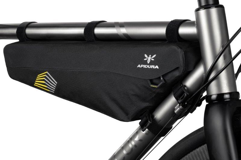 APIDURA Racing Frame Pack // 4 Liter