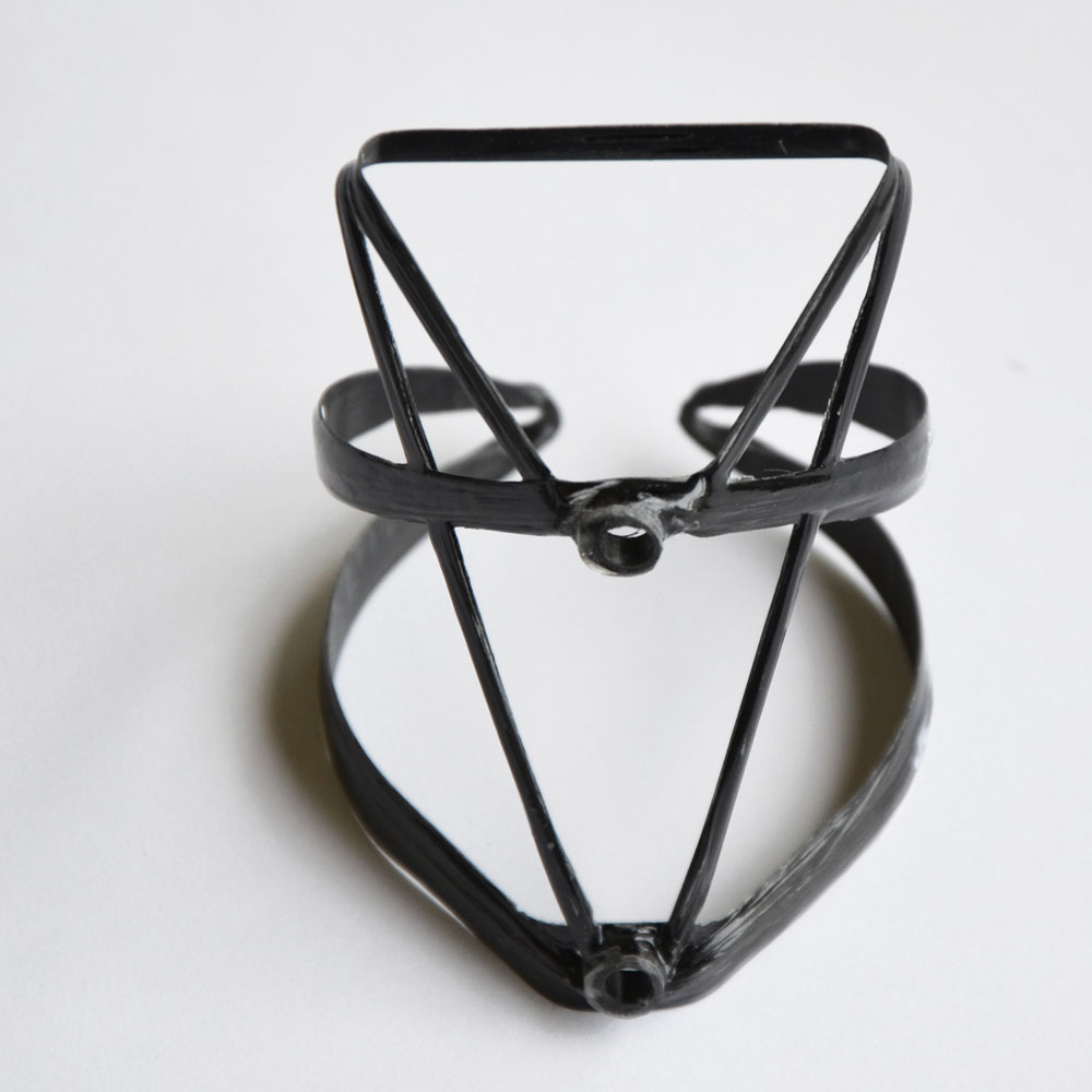 Flaschenhalter aus Carbon Flaschenhalter aus Carbon
